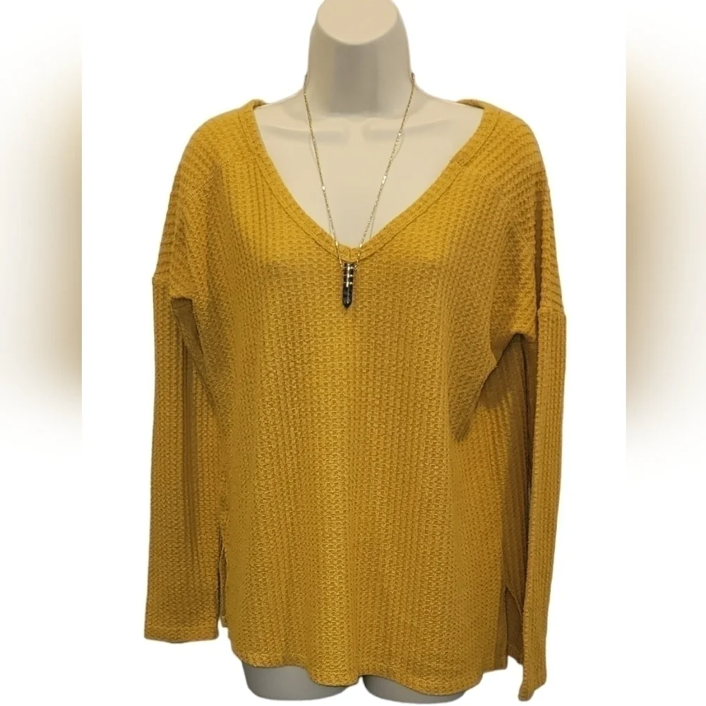Bke Waffle Print Long Sleeve Sweater from The Buckle Store